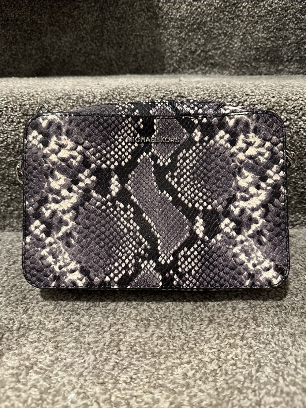Michael Kors Black & White Snake-Print Crossbody Wallet **NEVER USED**